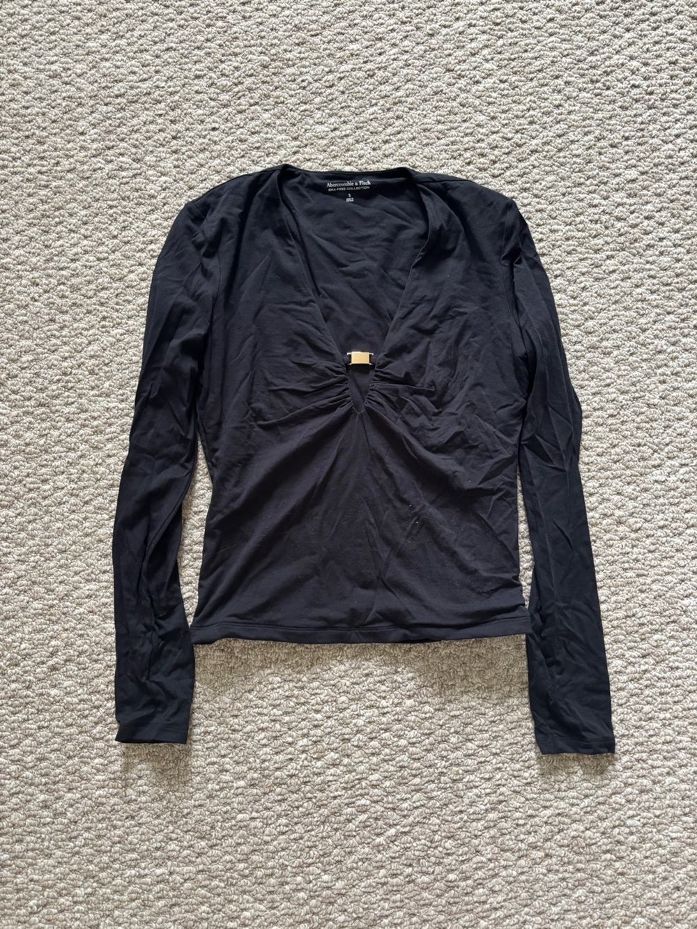 Bra-Free Hardware Long-Sleeve Top